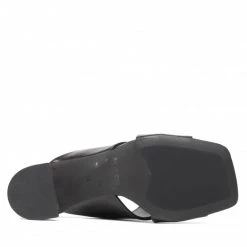 Mules Et Sandales Mules / Sandales De Bain KARL LAGERFELD - KL30605 Black Lthr Noir -KARL LAGERFELD Soldes 0000209794380 04 pl