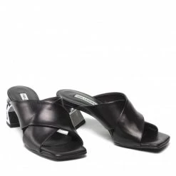 Mules Et Sandales Mules / Sandales De Bain KARL LAGERFELD - KL30605 Black Lthr Noir -KARL LAGERFELD Soldes 0000209794380 05 pl